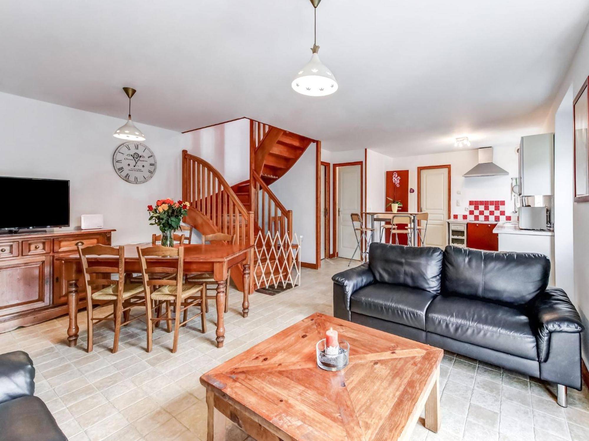 Holiday Home With Garden In Brainville Bagian luar foto
