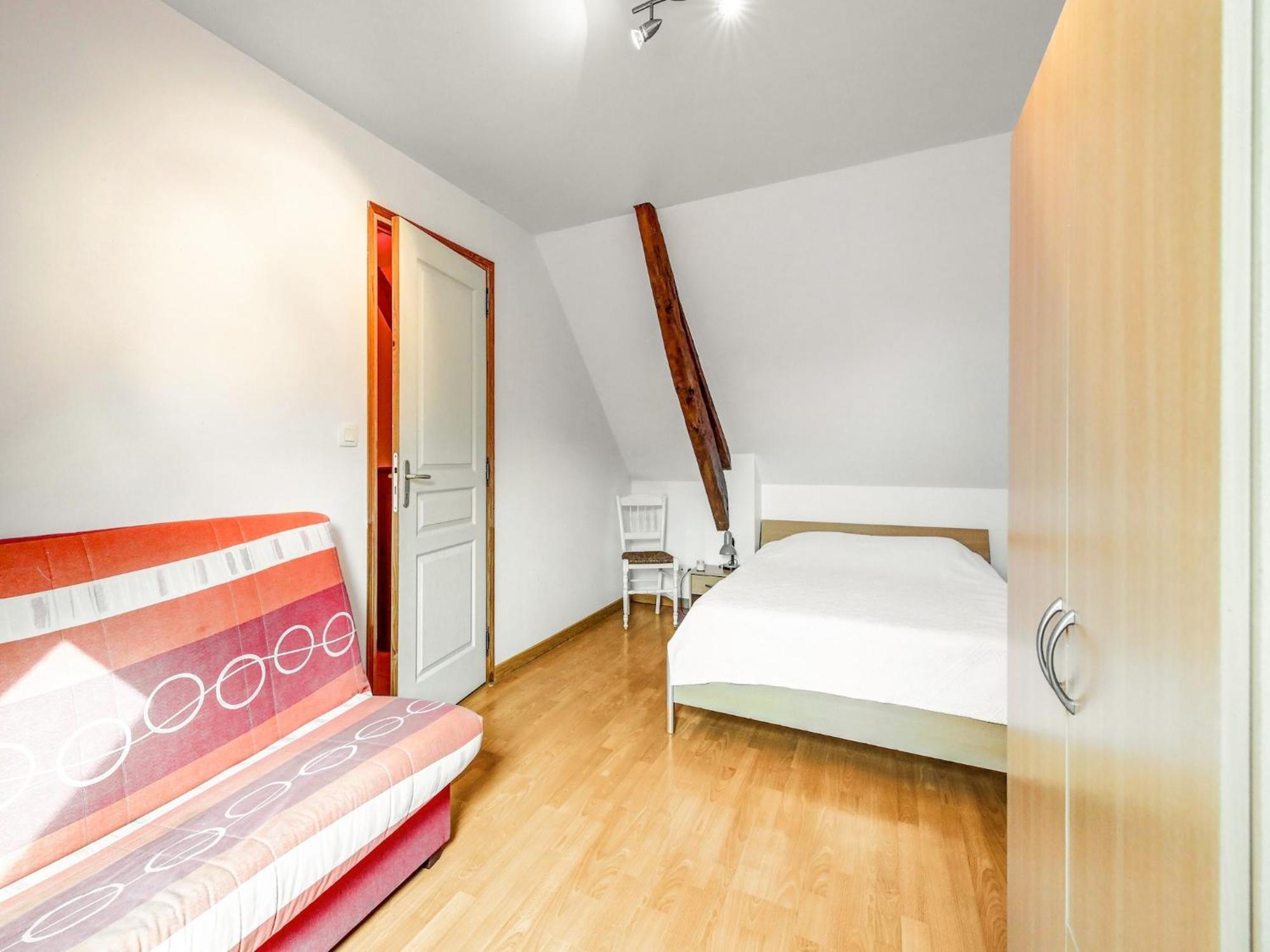 Holiday Home With Garden In Brainville Bagian luar foto