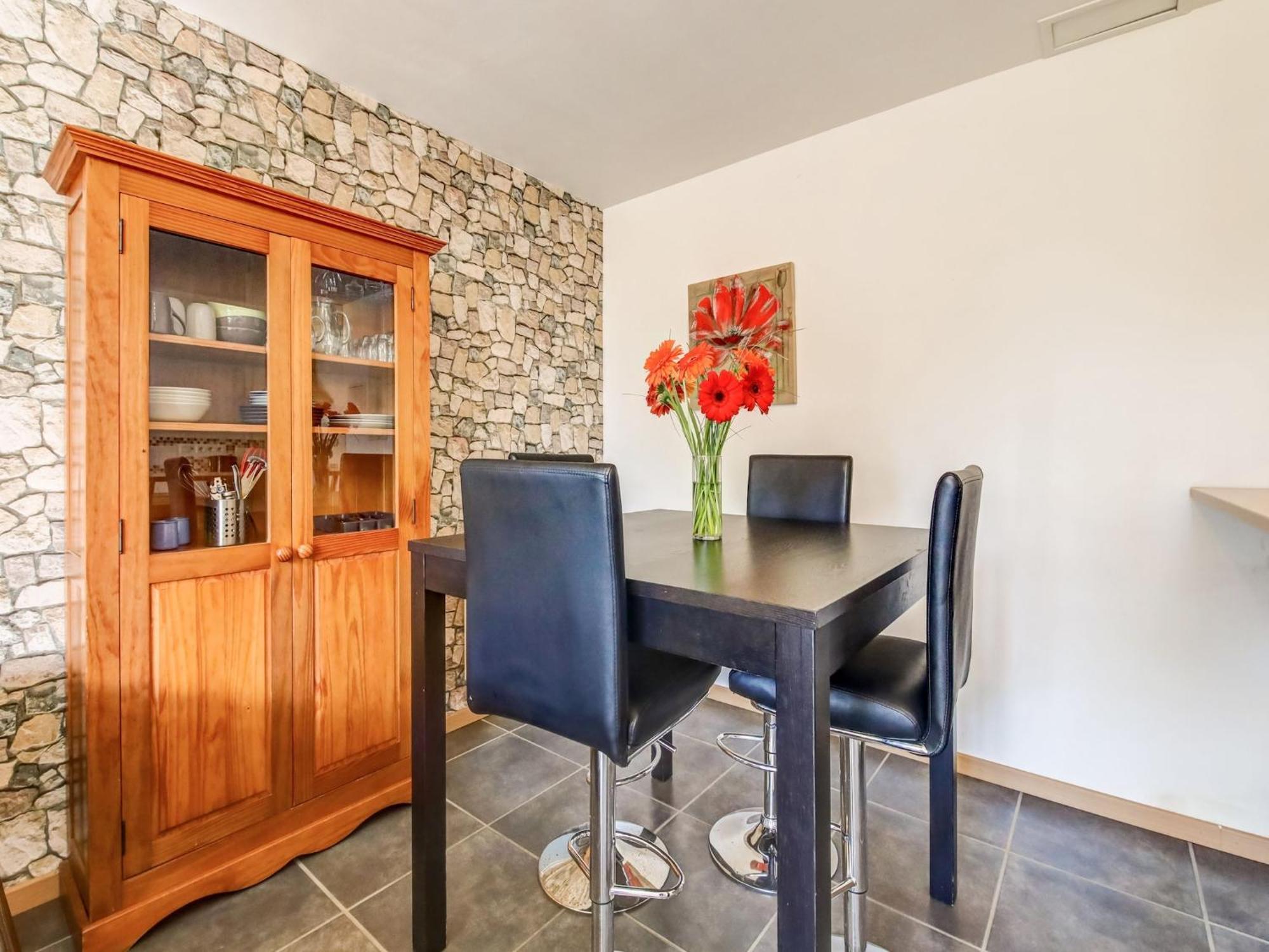 Holiday Home With Garden In Brainville Bagian luar foto